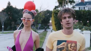 India Menuez, Grace Van Patten, etc - Under the Silver Lake (2018) HD 1080p - (Celebrity porn)-9