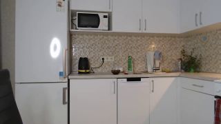 Webcam Models Show Seductive Poses & Erotic Performances Liv-9