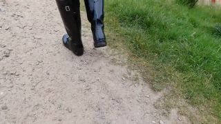 My Dirty Hobby - Lady Karame - Gummistiefel am See - Amateur-3