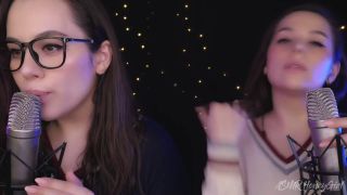 ASMR Honeygirl - Two girlfriends lick ears! One is shy, the other likes it  honeygirl ASMR Honeygirl -4