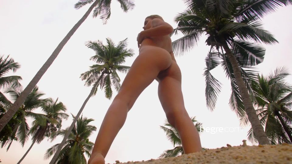Ariel in Sunset on teen 