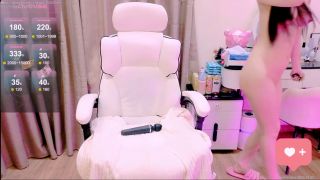 Sizzling Night Heat: Passionate Lovers in Bed Now!-5