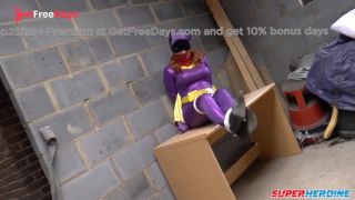 [Superheroine.Porn] Borderland Bound - BatQueen the Busty Vs the Most Slippery Trick-Mistress-2