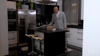 Amaris - From Handjobs to Footjobs (Amateur porn)-2