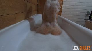 free adult clip 9 lizashultz in 044 Liza Schultz Relaxes in the Bath,  on teen -0