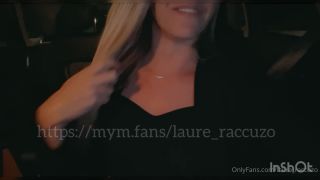 Laure raccuzo () Un soir o je me sent trs coquine je dcide de me rendre sur un parking rput pour ses aventures libertines exhibes avec une copine pour me faire baiser et vider des couilles comme une b ...-0