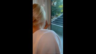 At The Resort, A Beauty Had Sex With A Waiter (Big Tits porn) Summer Brookes-1