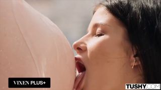 Heels Anal Crazy Hotties Sophie Weber and Hot Pearl have Intense Foursome-1