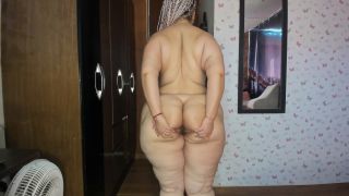 BBW Kristen Hill Shows Her Asshole  Spreading Wide-7