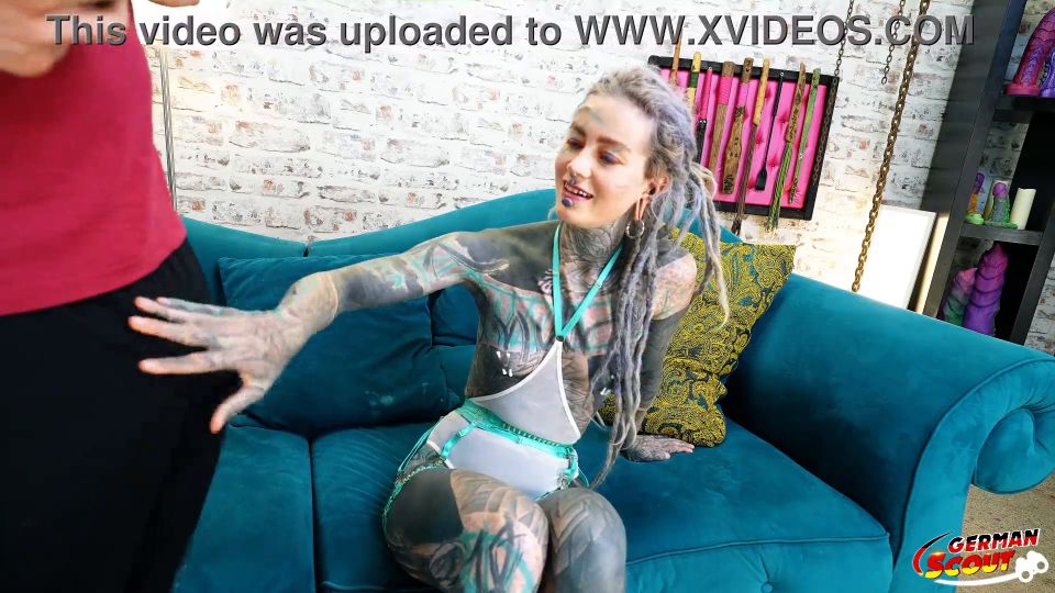 [K2S.CLUB] German-Scout - Tattoo Model Anuskatzz beim Casting Anal gefickt - FullHD 1080P