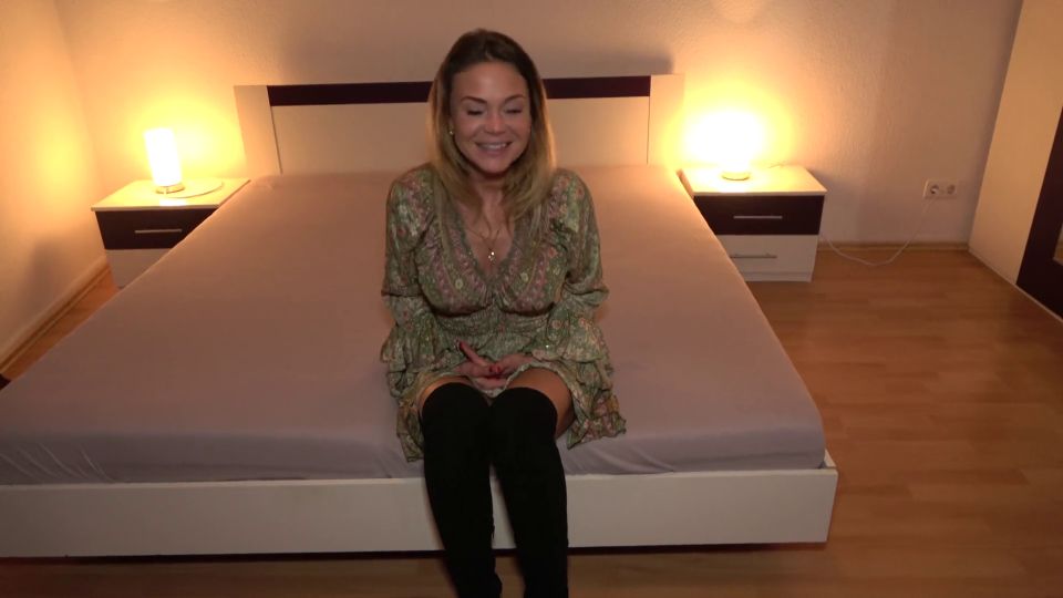 SnakeDave's Casting Couch Adventure with Abygale FullHD 2025