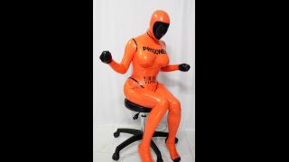 I have been bound in the rubber prison facility.-3