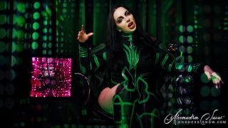 video 37 Trapped in the Cube | fetish | femdom porn rilynn rae femdom-8