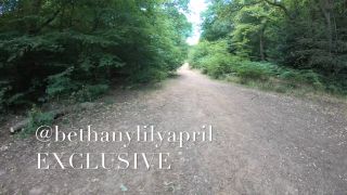Beth Lily (1)-1