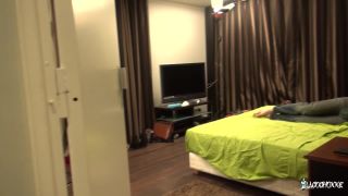 Eloise - Naughty mature French amateur enjoys ass fisting...-2