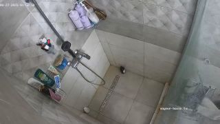 Andreza's Shower Surprise: HD Cam2 Amateur Voyeur Sex 2025-7