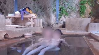 yukkyandmaimai - Going to the mixed-gender outdoor bath, there was no one there, so we had naughty sex-5