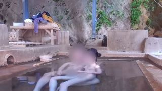 yukkyandmaimai - Going to the mixed-gender outdoor bath, there was no one there, so we had naughty sex-6