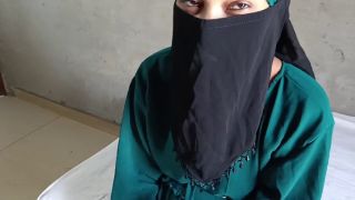 Feet Porn Muslim Jann slaps his with impunity-2