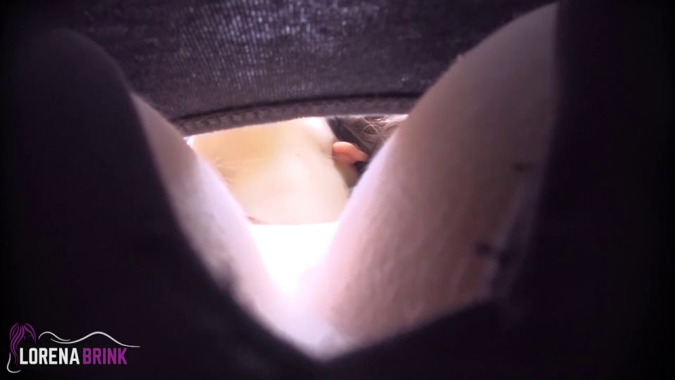 Lorena Brink Lorena Brink - Free Video - Upshirt Walk