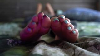 toetallydevine(24-07-2021) Feet POV while I make myself cum-9