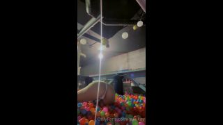 Mia Kay () Miakay - i love playing with balls 17-11-2021-7