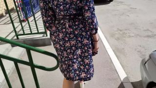 Gorgeous Girl Risky Blowjob And Fuck in the Entrances - Public-6