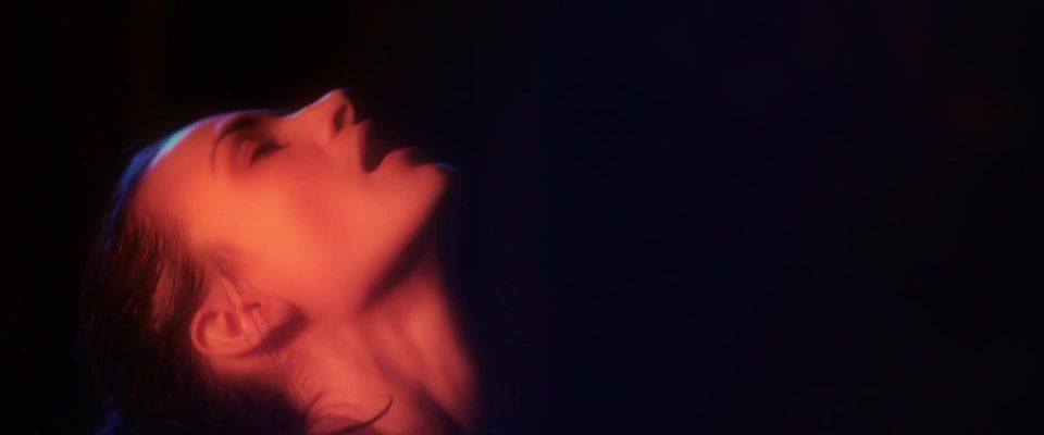 Erin O'Brien, Sarah Pribis, Lauren LaVera - Clinton Road (2019) HD 1080p - [Celebrity porn]