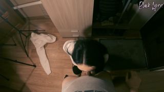 Video Cameraman And Actor At The Same Time  POV  Behind The Scenes ...-2