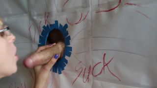 Amateur Gloryhole-2