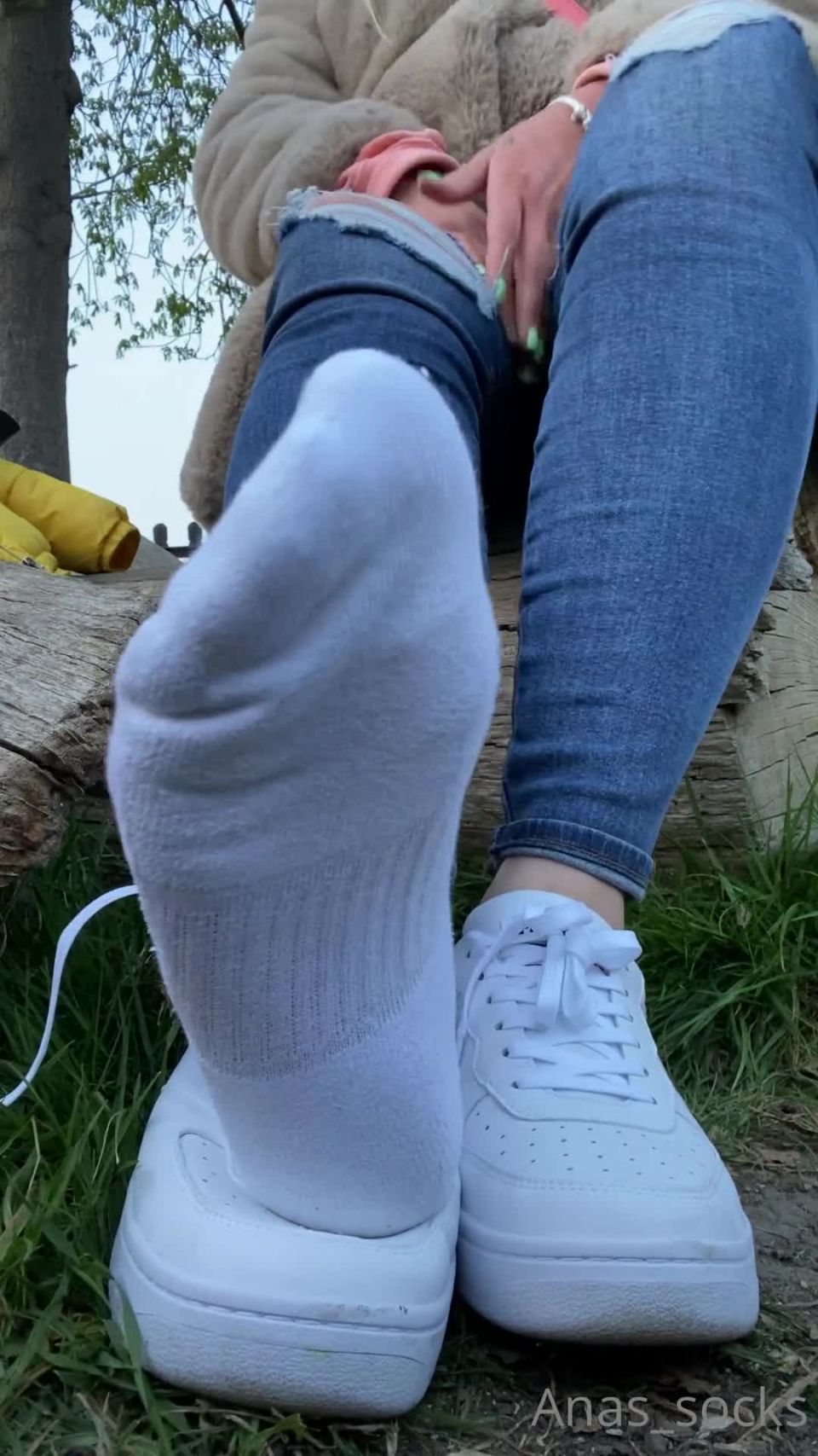 adult video 25 britney amber foot fetish anas socks 21-04-2021-2089731483-Quick teaser in the park after work taking my shoes and socks off what would you do if you, foot on feet porn