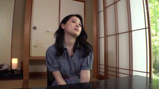 I invited the men's esthetician, who secretly gave me some crazy services, on a hot spring trip, and when I raw-fucked her, she was a nympho who kept asking for more. Vol. 9 ⋆.-2