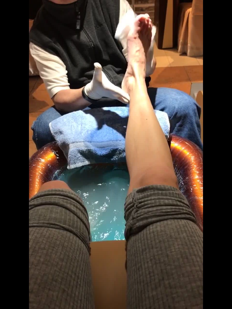 footbaddie-07-12-2018-4015564-You wish you could scrub my feet don t y ...