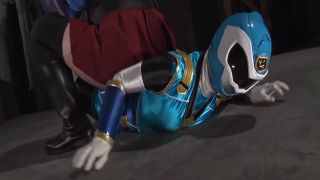 [SuperMisses.com] SPSE-01 Hisou Sentai Kageninja Blue is attacked by female-007-4
