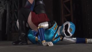 [SuperMisses.com] SPSE-01 Hisou Sentai Kageninja Blue is attacked by female-007-5