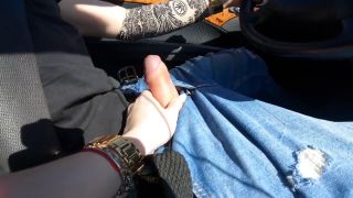 POV I made Him CUM While He Driving CUMSHOT And Nice Feeling !!-2