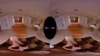free video 35  virtual reality | Paula Shy in Brace Yourself | virtual reality-8