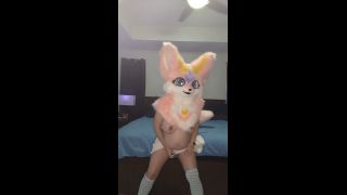 Video 40 Weeks Pregnant Fursuiter Masterbating Rose Spades 1920p SD-5