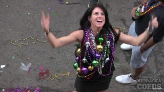 Mardi Gras 2017 From Our Bourbon Street Apartment Girls Flashing For Beads public Chelsea aka Janelle-3