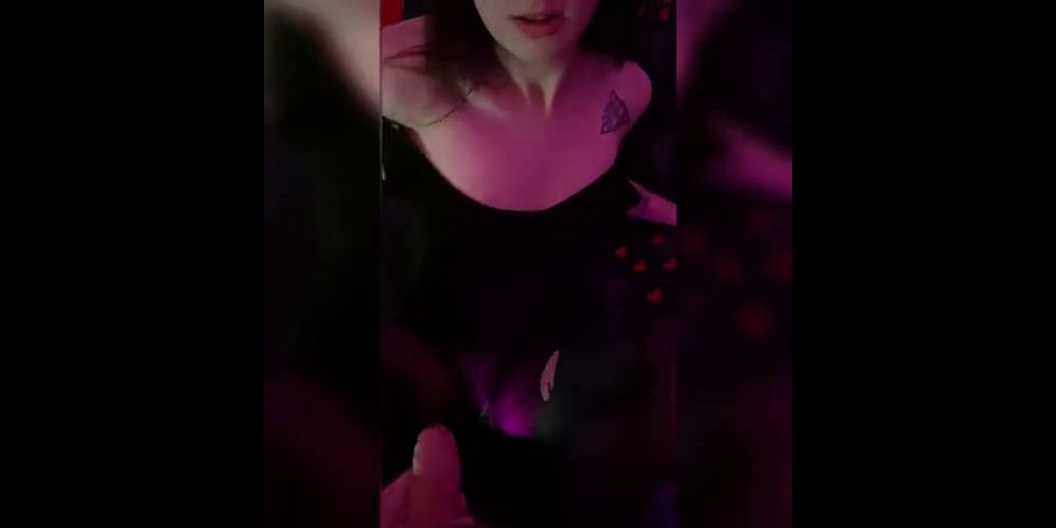 Hd Porn I tore my neighbors tights and came on her face