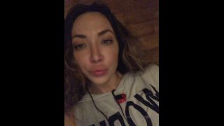 BrandiMae - sexybuffbabe () Sexybuffbabe - what silly girls do in the sauna 31-01-2020-0