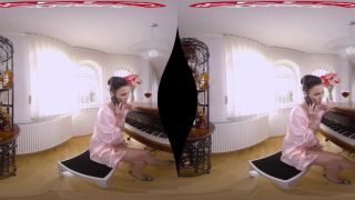 Unsatisfied Wife In VR Porn-0