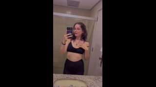 NinfoBad 0hojsku83pwet58j9m3sg 720p-1