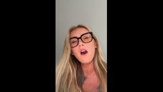 WettMelons Office Sex Onlyfans (Pornstar)-0