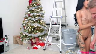 [MyFamilyPies] Bianca Bangs How To Mount An Angel [12.05.25] [1080p]-6