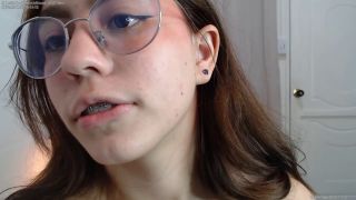 Hot Night Passion: Ignite Your Senses Now Live-9