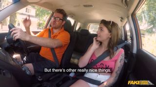 Lara Duro - Spanish kitty cat rides cock - Outdoors-1