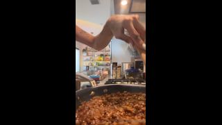 Mia Khalifa Nude Cooking Show 2025 Exclusive SD Video-8