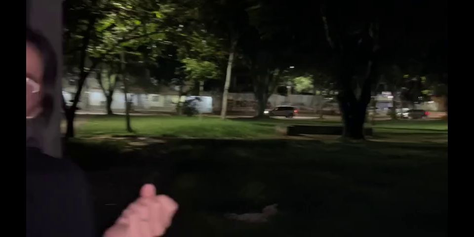 Homemade Mamada Arriesgada En Pblico-Fetiche Con Mi Vecina