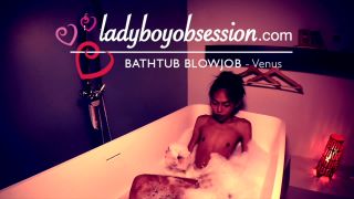 Venus - Skinny Bathtub Blowjob-9